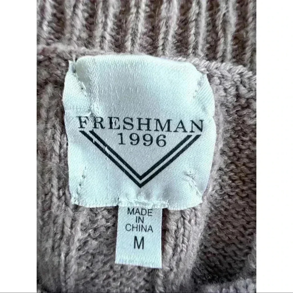 Mauve Raw Edge Knit Sweater Women’s Medium - Picture 5 of 5